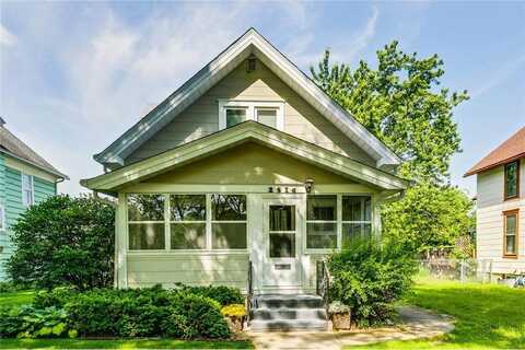 2516 28th Avenue S, Minneapolis, MN 55406
