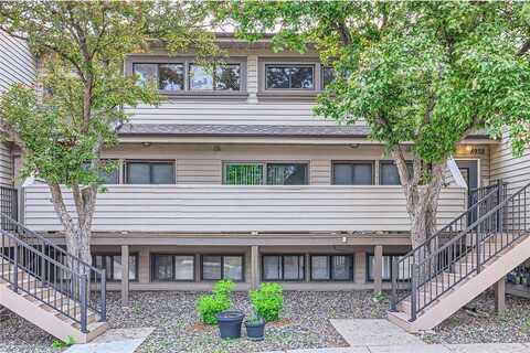 8932 Neill Lake Road, Eden Prairie, MN 55347