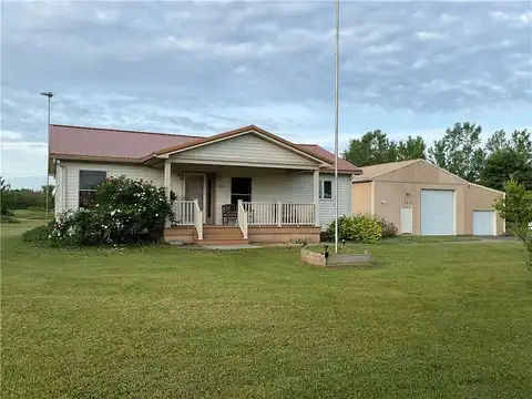 13810 Waterport Carlton Road, Carlton, NY 14411