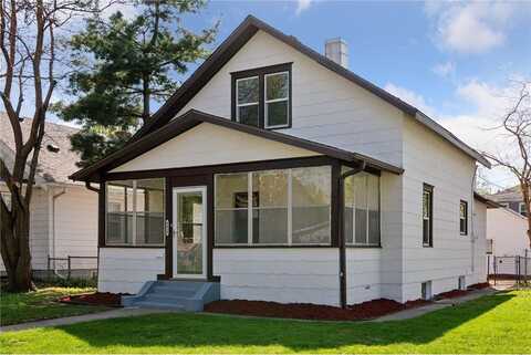 4412 44th Avenue S, Minneapolis, MN 55406
