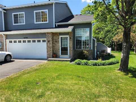 8798 Hastings Circle NE, Blaine, MN 55449