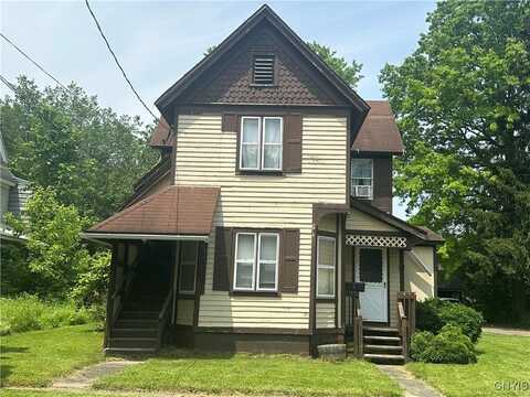 6 Gardner Street, Whitestone, NY 13492