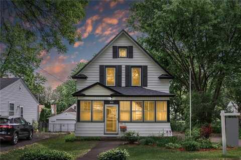 958 Allen Avenue, West Saint Paul, MN 55118