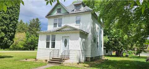 12 S Quinn Street, Bricelyn, MN 56014