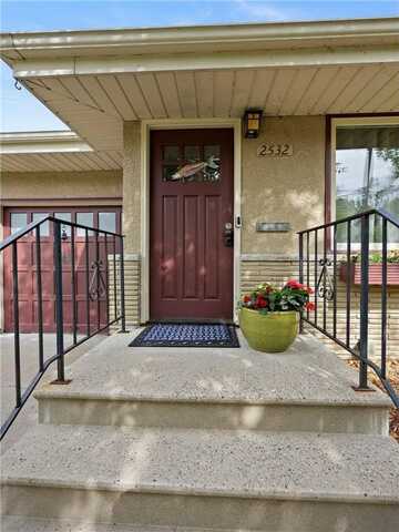 2532 Upton Avenue S, Minneapolis, MN 55405