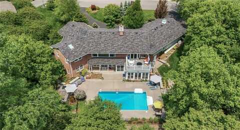 6413 Mendelssohn Lane, Edina, MN 55343