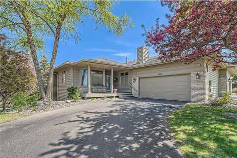 8945 Hilloway Road, Eden Prairie, MN 55347