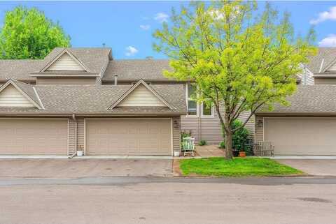 8712 N Cottonwood Lane, Maple Grove, MN 55369