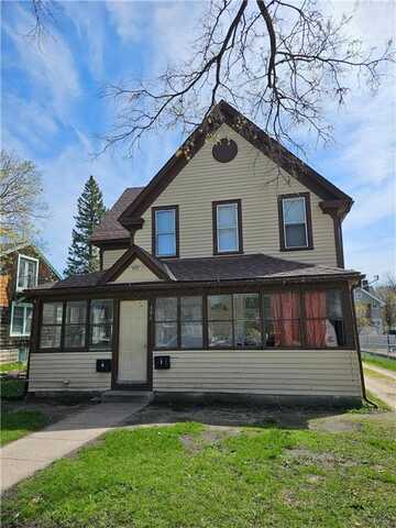 324 N Holcombe Avenue, Litchfield, MN 55355