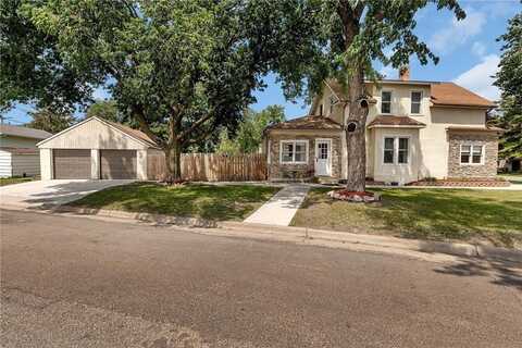 607 23rd Avenue N, Saint Cloud, MN 56303