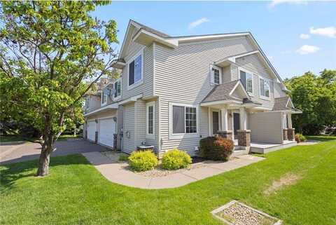 1663 County Road D E, Maplewood, MN 55109