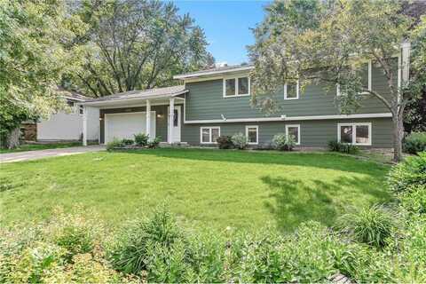 8563 72nd Street S, Cottage Grove, MN 55016