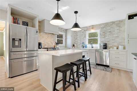 1044 17th Avenue N, South Saint Paul, MN 55075