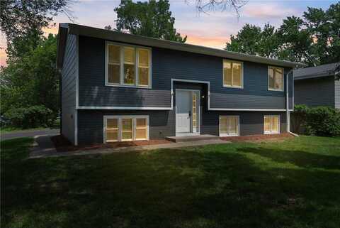 4500 Adair Avenue N, Crystal, MN 55422