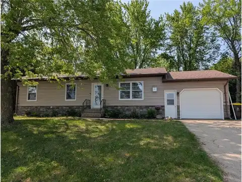 530 Cardinal Street, Fairmont, MN 56031