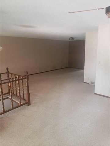 635 5th Street, Windom, MN 56101