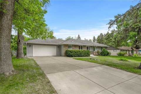 1213 Highview Drive, New Brighton, MN 55112