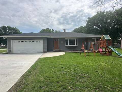 1520 N 6th Street, Montevideo, MN 56265