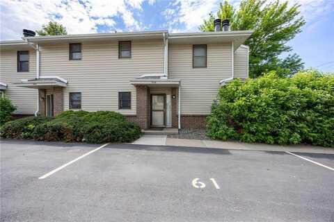 926 E Travelers Trail, Burnsville, MN 55337