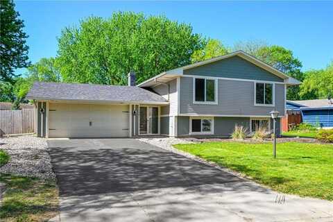 1501 E 131st Street, Burnsville, MN 55337