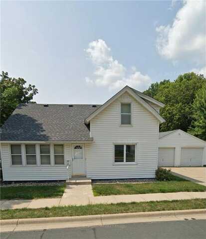 402 2nd Avenue NW, New Prague, MN 56071