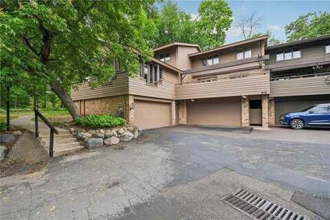 145 Birnamwood Drive, Burnsville, MN 55337
