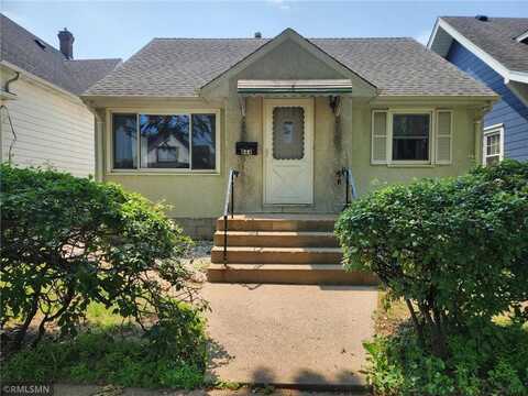 864 Rose Avenue E, Saint Paul, MN 55106