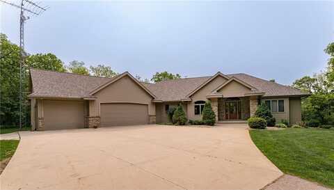 7720 100th Street NW, Pine Island, MN 55963