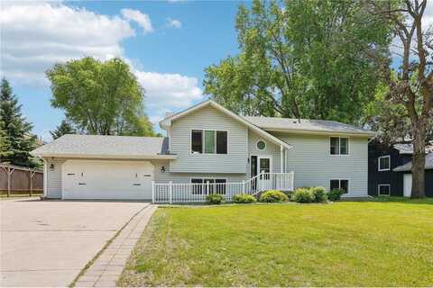 1650 132nd Avenue NW, Coon Rapids, MN 55448