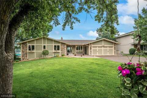 1796 19th Terrace NW, New Brighton, MN 55112
