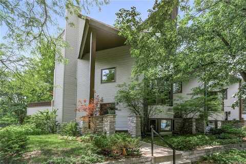 302 Selby Avenue, Saint Paul, MN 55102