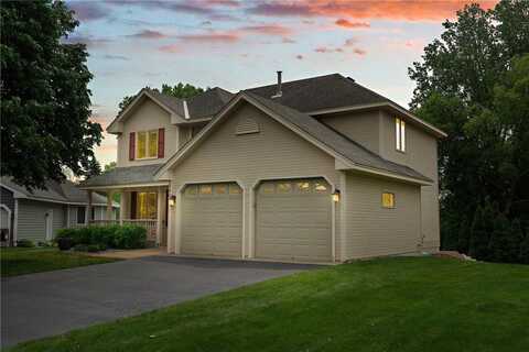 500 Mackubin Circle, Shoreview, MN 55126