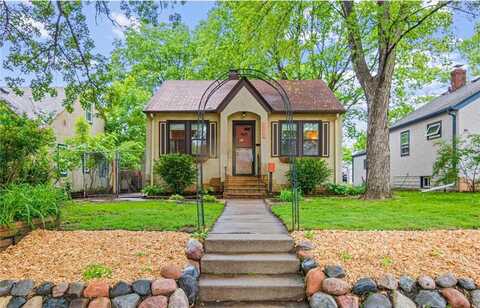 4608 35th Avenue S, Minneapolis, MN 55406