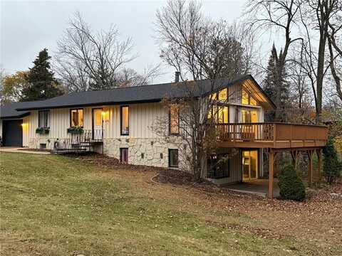 908 12th Street, Hudson, WI 54016