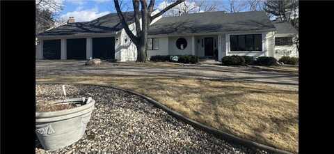 5731 Long Brake Circle S, Edina, MN 55439