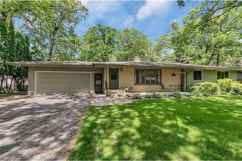 725 N Park Place, Saint Cloud, MN 56301