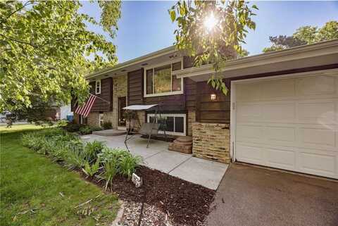 13105 E Manor Boulevard, Burnsville, MN 55337