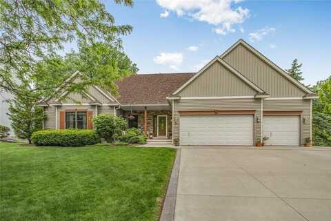 1636 Spinaker Drive, Woodbury, MN 55125
