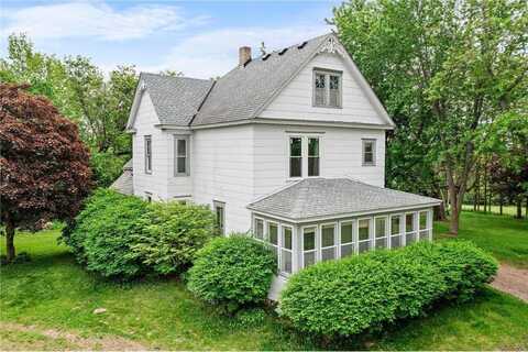 52905 Deerwood Avenue, Rush City, MN 55069