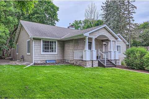 5112 Willow Lane, Minnetonka, MN 55345