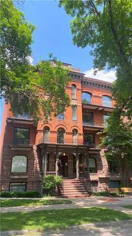 703 Laurel Avenue, Saint Paul, MN 55104
