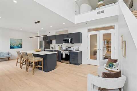 3104 W Lake Street, Minneapolis, MN 55416
