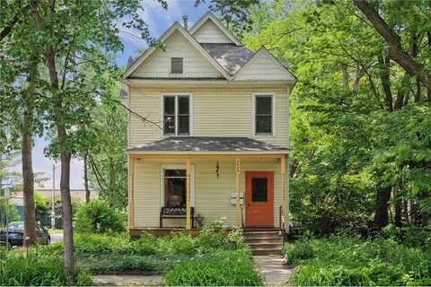 2420 25th Avenue S, Minneapolis, MN 55406