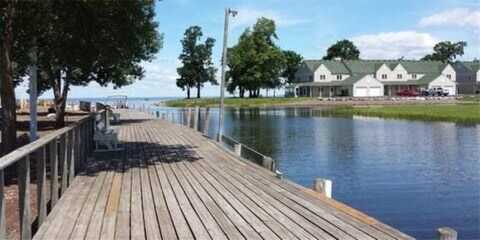 8016 Par Five Drive, Onamia, MN 56359