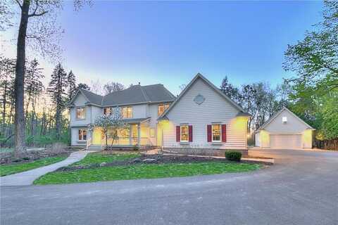 4730 McDonald Drive Place N, Stillwater, MN 55082