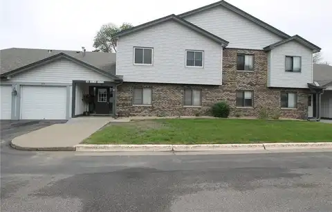 40 94th Circle NW, Coon Rapids, MN 55448