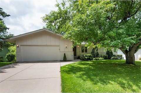 5157 Abercrombie Drive, Edina, MN 55439