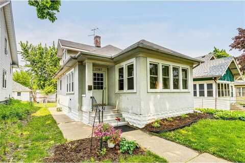 1167 Geranium Avenue E, Saint Paul, MN 55106