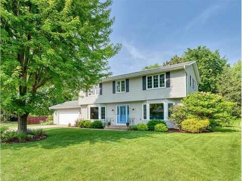 2161 Theresa Street, Mendota Heights, MN 55120