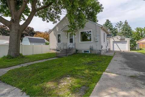 509 8th Avenue SE, Waseca, MN 56093